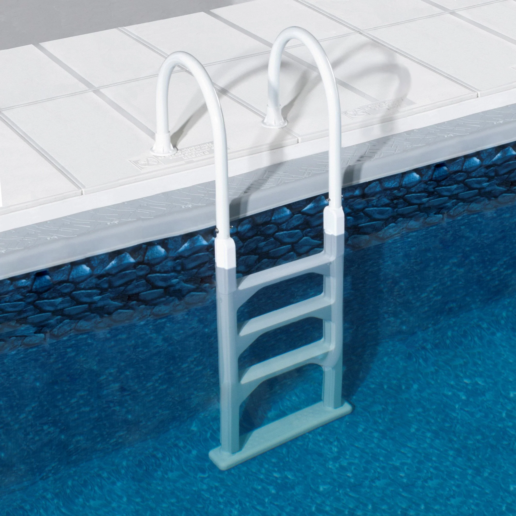 Aluminum/Resin In-Pool Ladder for Above Ground Pools - Image 2