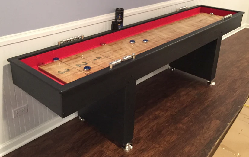 Avenger 9' Pub Style Shuffleboard Table - Image 4