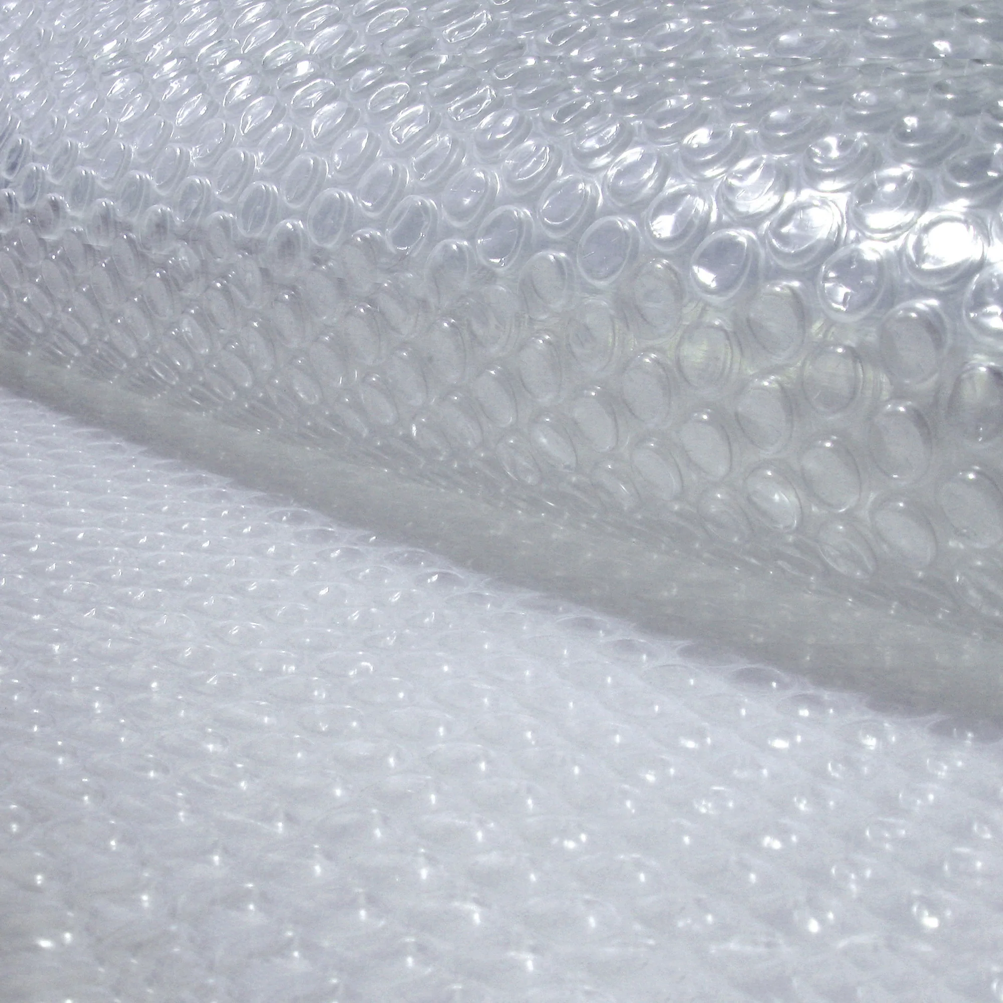 Magni-Clear 12-mil Solar Cover Blanket for Above Ground Pools - Image 3